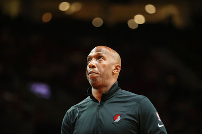 NBA拓荒者主帥畢拉普斯涉賭遭逮　以名人堂球星誠信喊冤清白