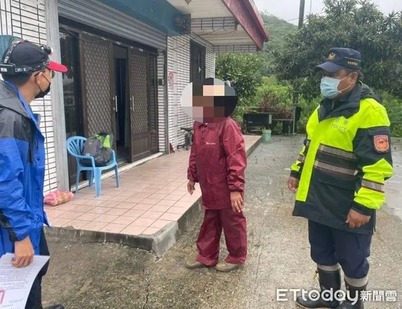 ▲紅葉村民實施預防性撤離。（圖／記者楊漢聲翻攝）