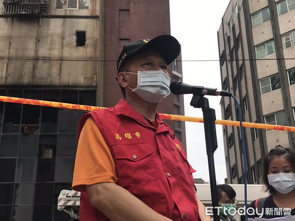 ▲▼    城中城火警，林欽榮說明公安檢查進度。（圖／記者吳世龍攝）