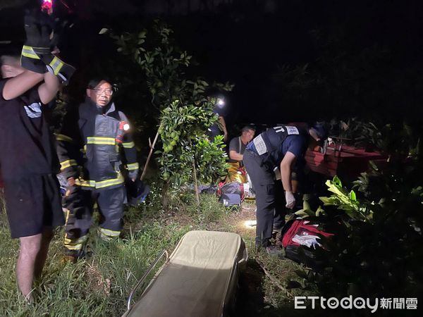 ▲大林鎮傳一老婦遭農機車壓住。（圖／記者翁伊森翻攝）