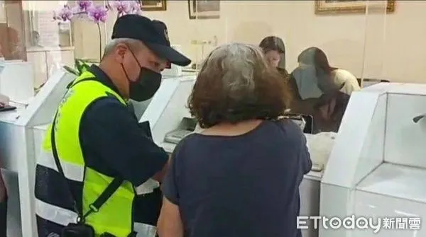 ▲七旬婦心疼「假侄子」險被詐騙  。（圖／記者洪靖宜攝翻）