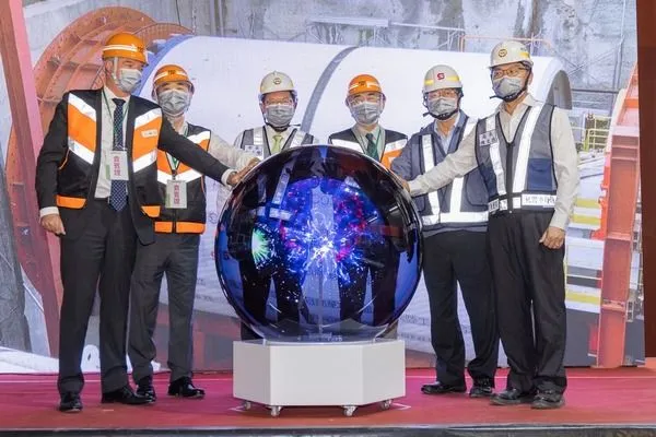 ▲桃園捷運綠線地下段工程首台潛盾機啟用　