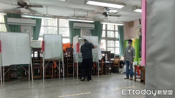 苦苓／你能不能理智面對四項公投？