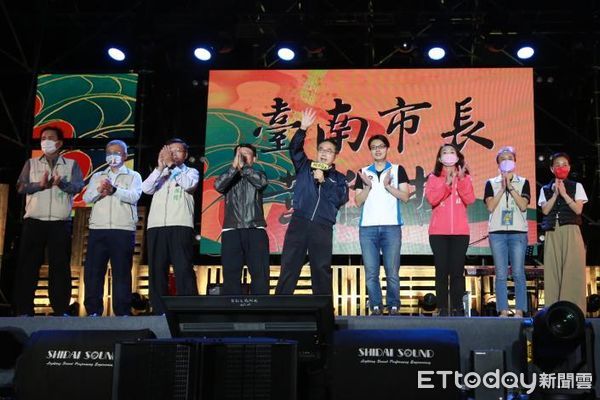 ▲2021台南將軍吼音樂節，在璀璨煙火中，為2天的節目畫下圓滿的句點，逾46萬人次嗨爆台南。（圖／記者林悅翻攝，下同）