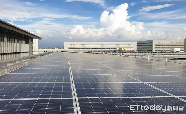 ▲華航2019年已完成太陽光電設施安裝與併聯發電，以實際行動支持台灣再生能源。（圖／華航提供）