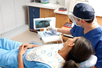 女牙醫拍TikTok揭「看一眼口腔狀況」　就可立刻知道關於病人4件事