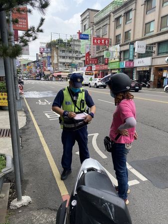 ▲▼台中東山路今年車禍死5人，警方明天嚴格取締7大違規。（圖／警方提供）