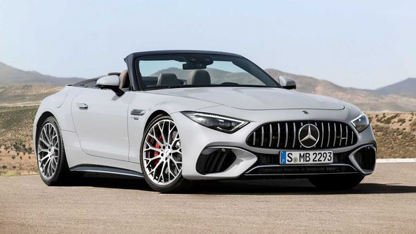 ▲2022賓士AMG SL登場。（圖／翻攝自Mercedes-Benz）