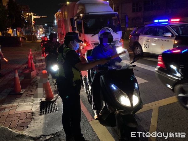 ▲中興警方強力取締車友不當車聚競速等犯行。（圖／記者高堂堯翻攝）