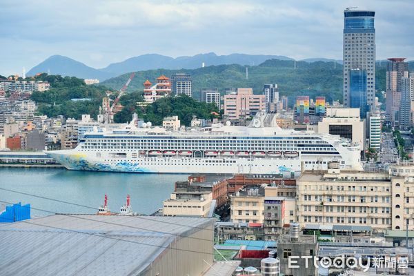 ▲基隆太平青鳥書店。（圖／記者彭懷玉攝）