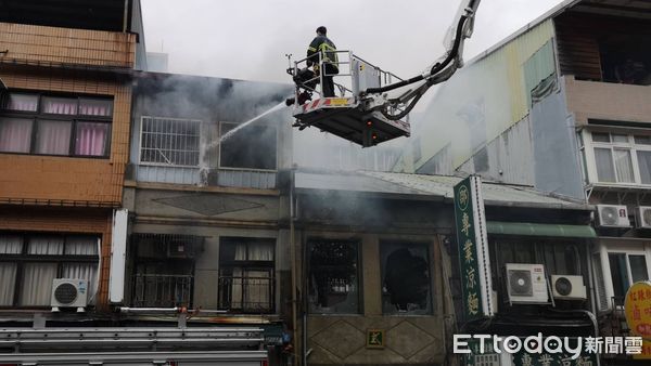 ▲▼ 台北市大安區通化街火警。（圖／記者黃彥傑攝）