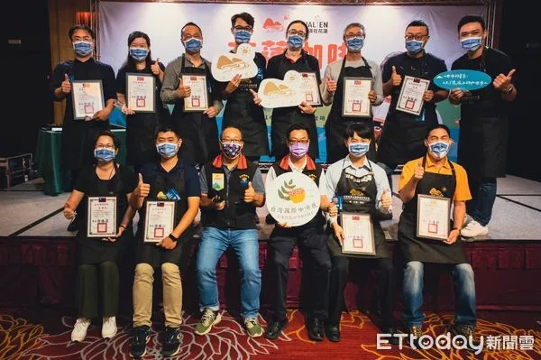 ▲評鑑分有機組及一般組，共計12名農友獲奬。（圖／花蓮縣政府提供）