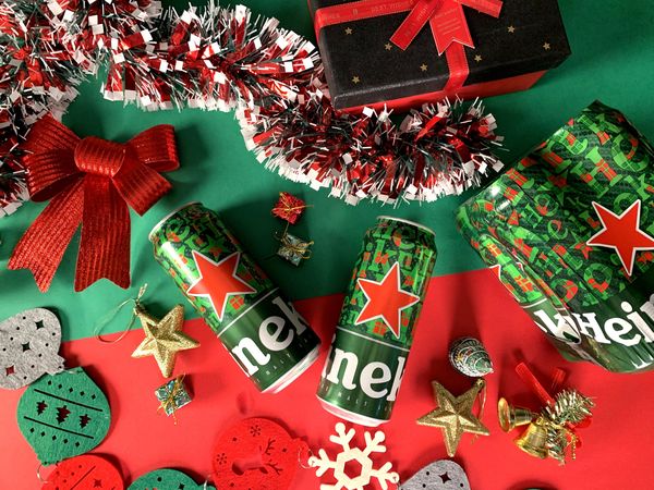 ▲全球啤酒領導品牌海尼根強勢推出聖誕星潮罐，即日起於全台7-11獨家限量販售。（圖／海尼根提供）