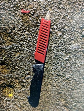 ▲▼台中一名男子不滿常被同事言語辱罵，昨晚持水果刀前往理論，並刺傷對方。（圖／民眾提供）