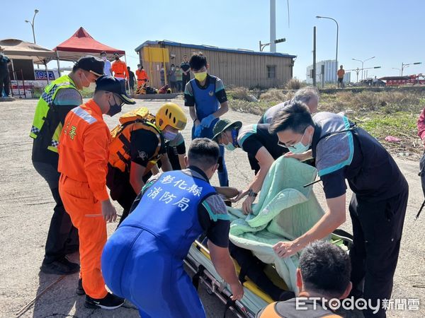 ▲伸港鄉民到什股海域溺水。（圖／記者唐詠絮翻攝）