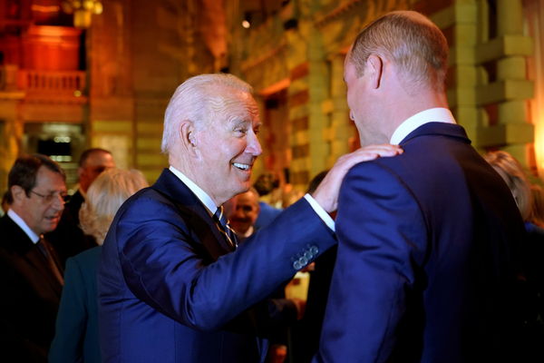 ▲▼拜登（Joe Biden）上周飛往英國參加聯合國氣候峰會，期間曾受邀出席招待晚會，被爆料在查爾斯王儲的夫人卡蜜拉面前放了一個響屁。（圖／路透）