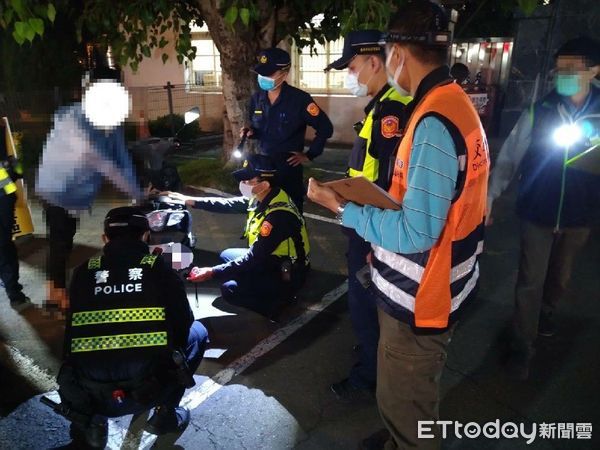 ▲一分局結合交通警察大隊，會同環保局、台南監理站等權責單位，擇定台1線中華東路段後甲圓環處執行「環警監聯合稽查」專案勤務，共同取締噪音擾民。（圖／記者林悅翻攝，下同）