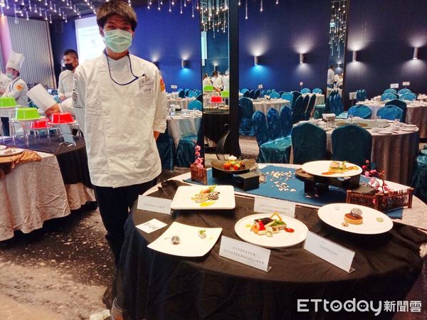 ▲崑山科技大學餐飲及廚藝系師生，參加中華料理職人餐旅交流協會所舉辦的「2021料理職人首屆職人美學廚藝大賽」，共摘下8獎牌，表現相當傑出。（圖／記者林悅翻攝，下同）