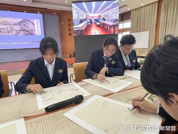 ▲▼ 北京、台北兩岸高中交流《富春山居圖》   。（圖／記者任以芳攝）