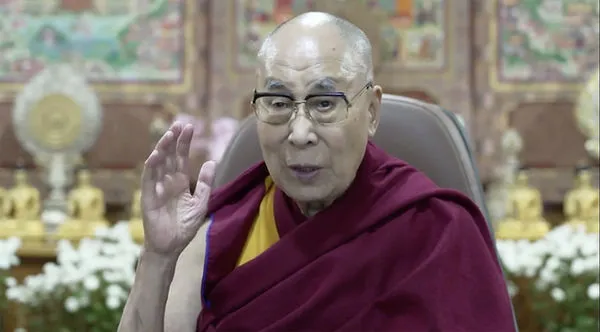 ▲▼達賴喇嘛接受在日本舉行的線上記者會採訪。（圖／達志影像／美聯社）