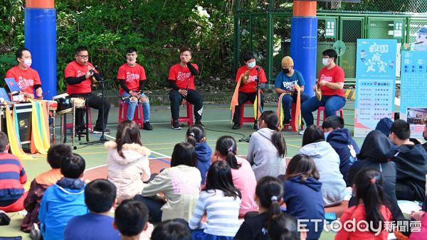 ▲新北傳藝「淡水南北軒」進校園 北海岸百年金山國小瘋北管文化。（圖／新北市金山國小提供）