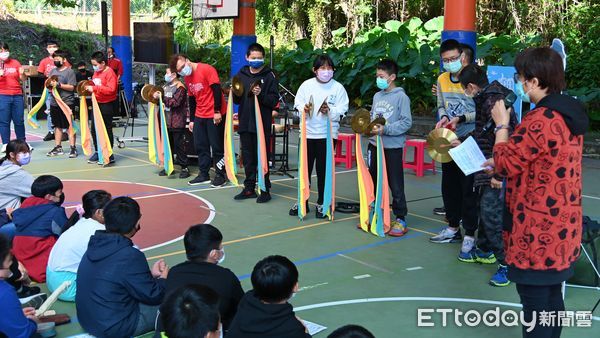 ▲新北傳藝「淡水南北軒」進校園 北海岸百年金山國小瘋北管文化。（圖／新北市金山國小提供）