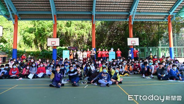 ▲新北傳藝「淡水南北軒」進校園 北海岸百年金山國小瘋北管文化。（圖／新北市金山國小提供）