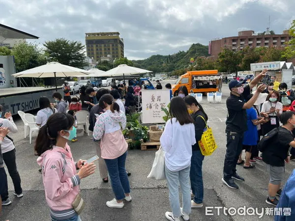 ▲餐車小聚．迷你市集，將於明天登場。（圖／記者楊漢聲翻攝）