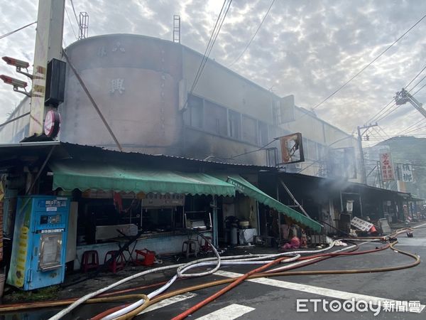 ▲▼新北市樹林區福興街15日上午發生火警。（圖／記者陳以昇攝，下同）