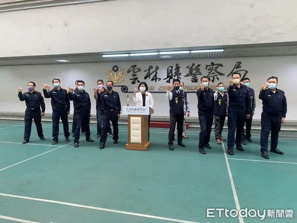 ▲雲林縣長張麗善針對轄內連日發生暴力案件，今向鄉親道歉表示「一定努力守護鄉親身命財產安全」，並宣誓制暴決心。（圖／記者蔡佩旻攝）