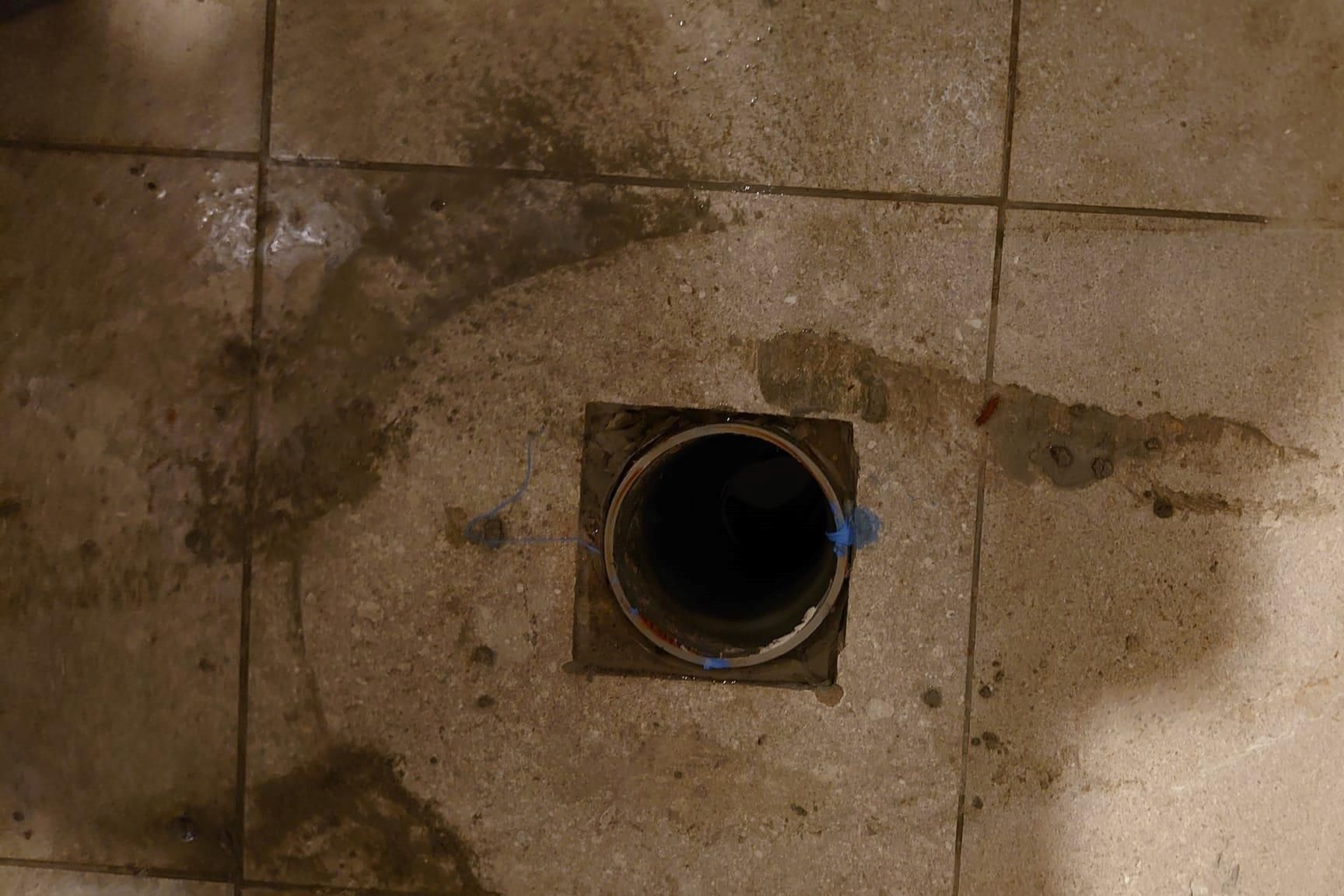 ▲▼水電工亂做。（圖／翻攝「爆料公社」）