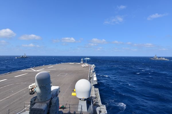 ▲▼ 日本潛艇首次在南海與美軍聯合訓練。（圖／翻攝自推特@JMSDF_PAO）