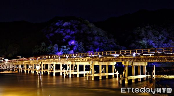 ▲▼嵐山花燈路。（圖／記者蔡玟君攝）