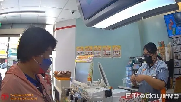 ▲枋寮警分局枋寮派出所警員鍾睿庭成功攔阻賴女被騙             。（圖／記者陳崑福翻攝，以下同）