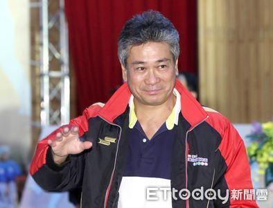 「假日飛刀手」陳義信受邀開球　教士「台灣日」56年來首次登場