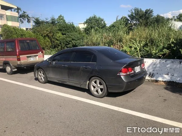 ▲▼台中神岡男子陳屍在車內。（圖／記者鄧木卿翻攝）