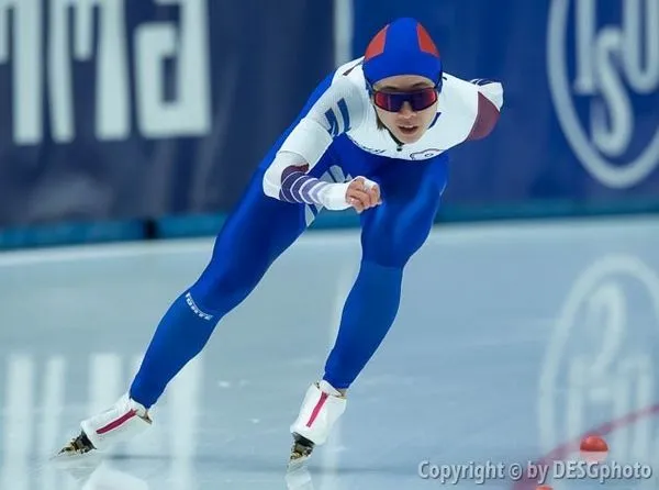 ▲大道競速滑冰世界盃挪威站，黃郁婷在女子1000公尺名列第3。（圖／取自中華滑冰協會／DESGphoto）