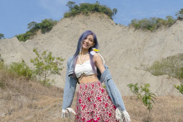 ▲▼夏子薇赴台南拍攝新歌MV，一連換上4套造型。（圖／薇波爐工作室提供）