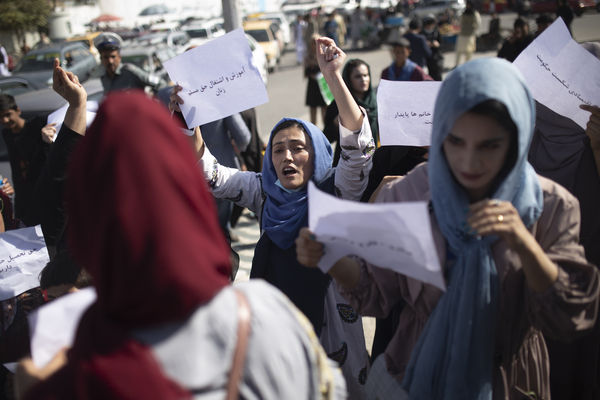▲▼ 阿富汗女性示威。（圖／達志影像／美聯社）