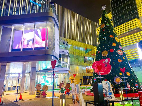 ▲▼2021台南2大聖誕樹景點。（圖／台南好Food遊）
