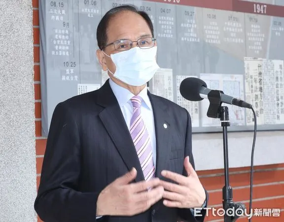 ▲▼立法院長游錫堃出席活動前受訪 針對立委高嘉瑜遭家暴事件表示很難過。（圖／記者屠惠剛攝）