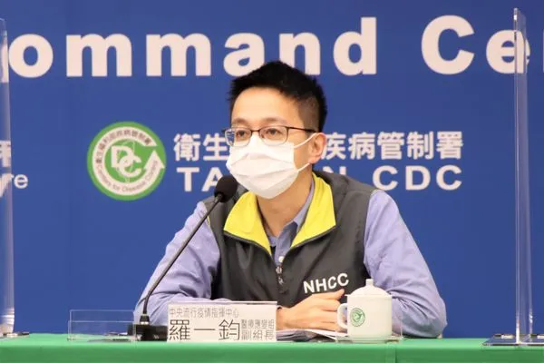 ▲▼11/30指揮中心記者會，醫療應變組副組長羅一鈞。（圖／指揮中心提供）