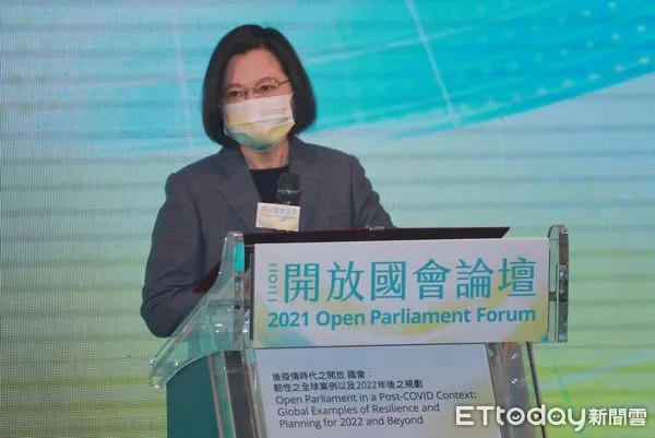 ▲▼蔡英文、賴清德出席「2021年開放國會論壇」活動。（圖／記者周宸亘攝）