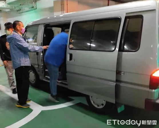 ▲台南建設公司李姓負責人，因欠稅款559萬餘元拒繳，被行政執行署台南分署拘提聲請管收獲准移送管收。（圖／記者林悅翻攝）