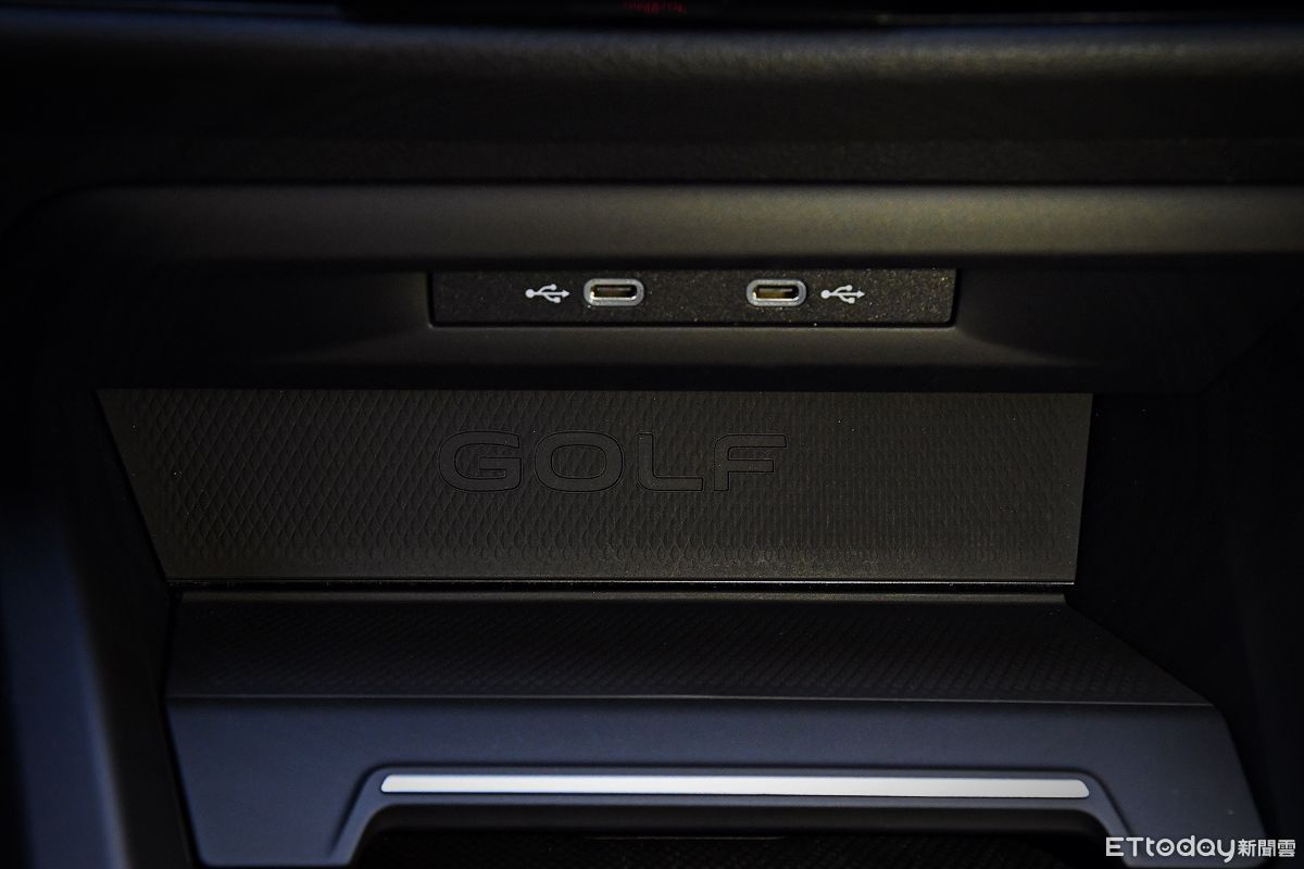福斯Golf GTI試駕：在「棄油轉電」的轉捩點請珍惜這少有的性能鋼砲（圖／記者游鎧丞攝）