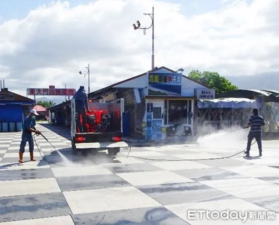 ▲▼花蓮東大門夜市全面強化清潔、執行環保規範，再拼今年五星級環保夜市，延續去年殊榮。（圖／花蓮縣政府提供，下同）