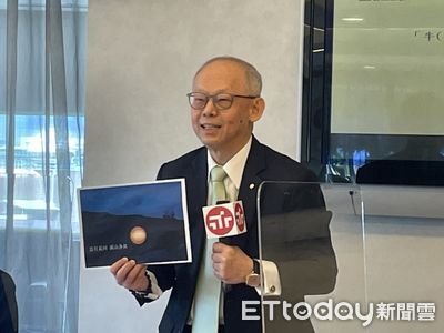 6檔陸股ETF今年暴跌20%、黃蔭基籲央行盡快升息　財經HOT 5一次看