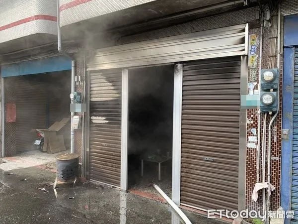 ▲嘉義縣透天厝火警。（圖／記者翁伊森翻攝）