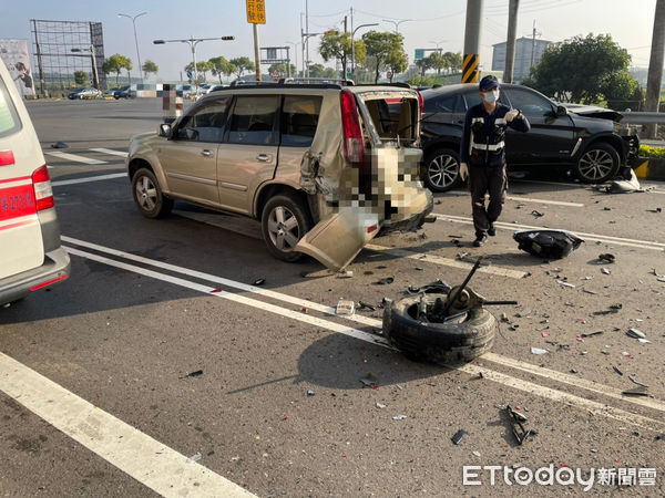 ▲▼嘉義太保5車連環車禍。（圖／記者翁伊森翻攝）