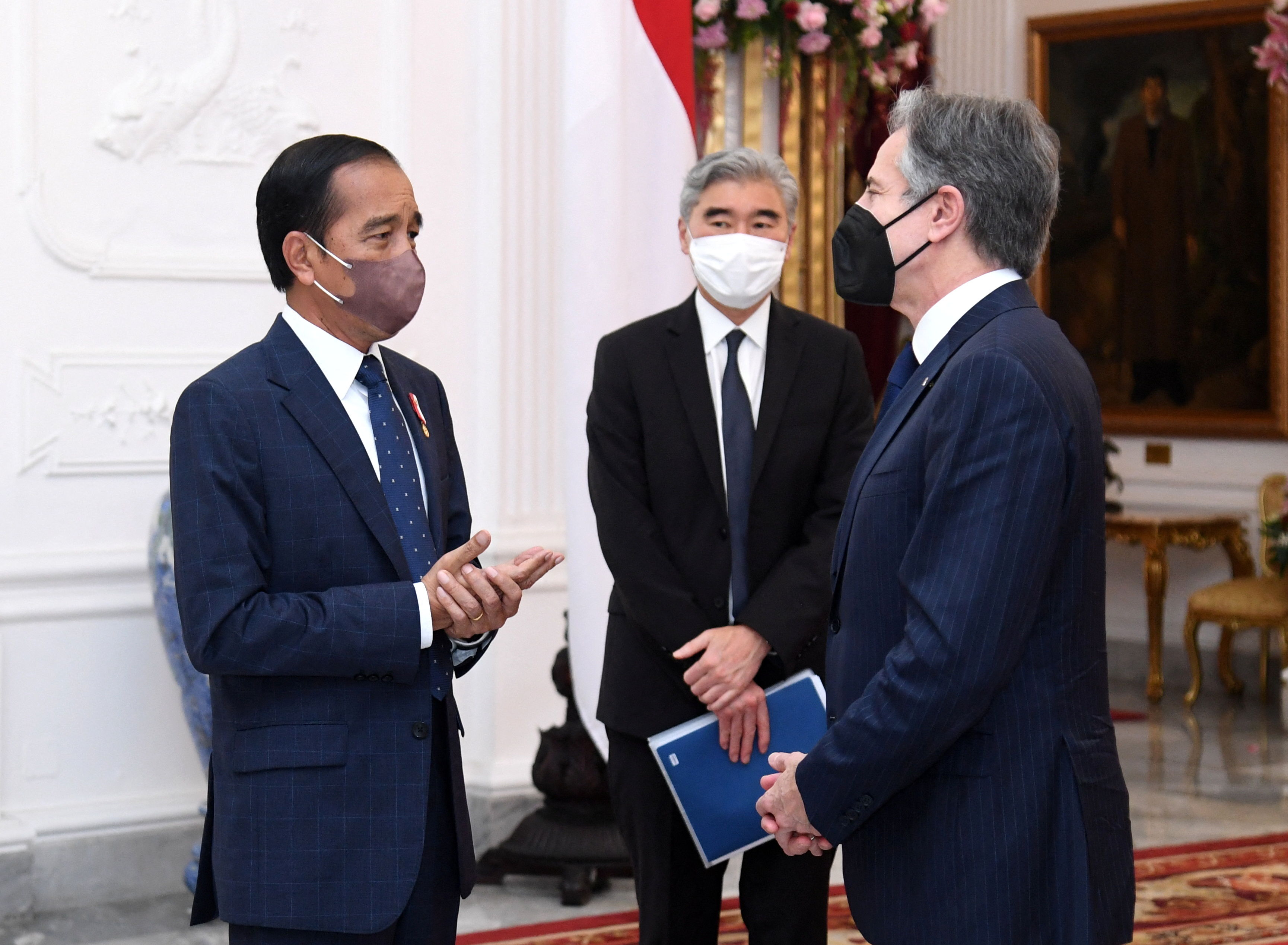 ▲▼印尼總統佐科威接見美國國務卿布林肯。（圖／路透）